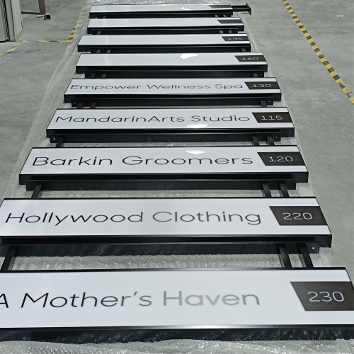 Wayfinding system lightbox(hanging signs